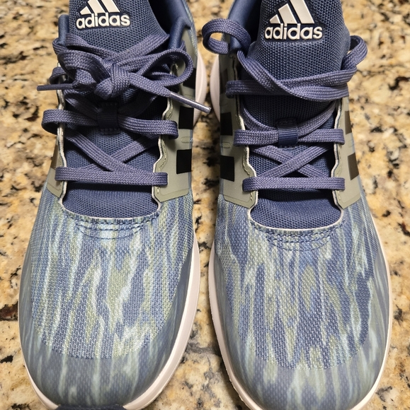 Adidas running shoes - Picture 1 of 9